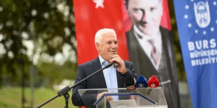 Büyükşehir Belediyesi’nden Erdem Saker’e vefa