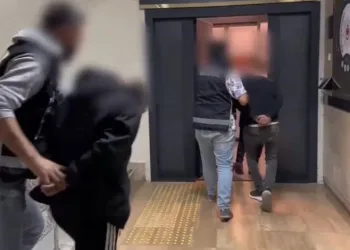 Kayseri’de 3 bin 250 paket kaçak sigara ele geçirildi: 3 gözaltı