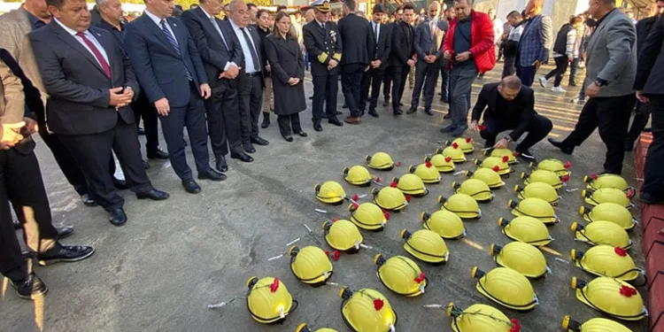 Durdurulan araçta tarihi eser niteliğinde obje ve sikkeler bulundu