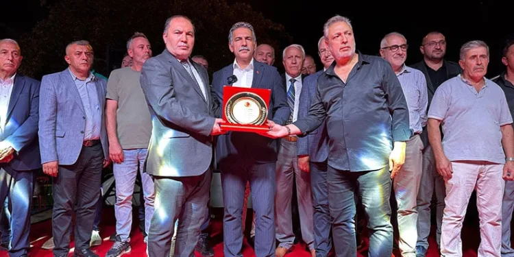Hemşehri dernekleri festivalde buluştu