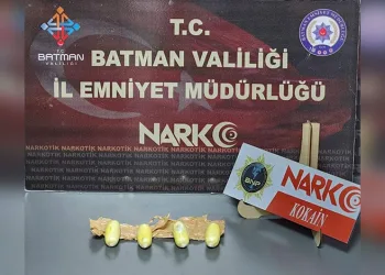 Merdivende piknik tüpüyle yapılan pişi yangın çıkardı