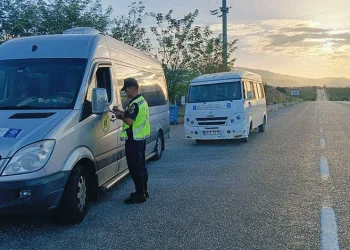 Mersin’de 14 ile 15 yıl arasında hapis cezası bulunan 3 şahıs yakalandı
