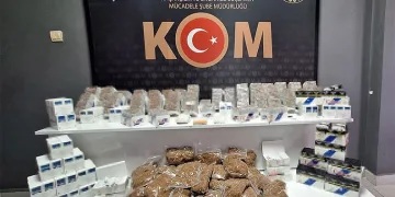 Kırklareli’nde kaçakçılık operasyonu: 3 gözaltı