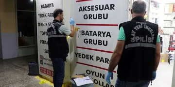 Borç sebebi ile dükkanı pompalı tüfekle bastı