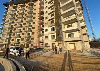 Samsun’da 6 kilo 700 gram esrarla yakalanan şahıs adliyeye sevk edildi