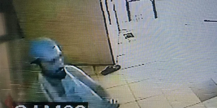 Cami görevlisine saldıran bir kişi gözaltına alındı