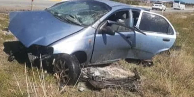 Konya’da devrilen otomobilin sürücüsü yaralandı