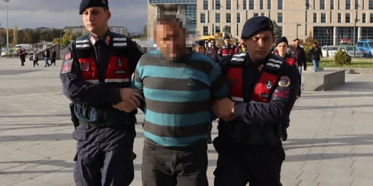 Pasinler’de deprem korkuttu
