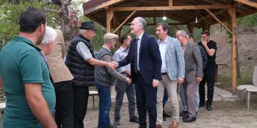 Alper Taban vatandaşlarla buluşuyor