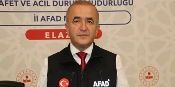 Kuşadası’nda sağlık çalışanlarına “Narkorehber” eğitimi verildi
