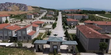 Türkiye’nin ilk mesleki ortaokulu eğitim öğretime başladı