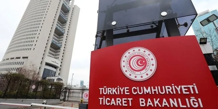 Otomobilin çarpıp kaçtığı motosikletin sürücüsü hayatını kaybetti