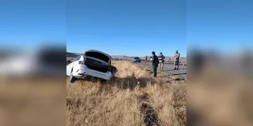 Otomobildeki valizin içinden uyuşturucu çıktı