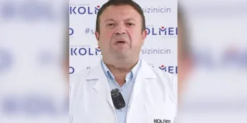 Mardin’de hafif ticari araç devrildi: 1 yaralı