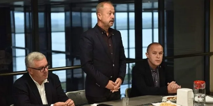 Yenişehir Havaalanı’nda önemli toplantı
