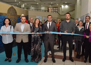 Yıldırım’da Resm-i Mekan sergisi açıldı