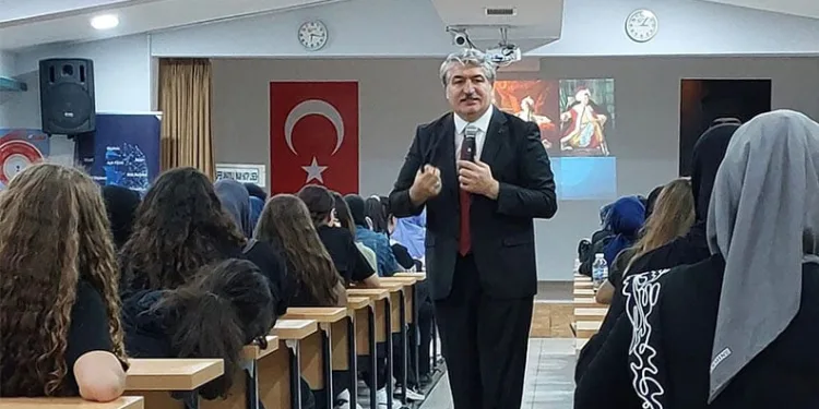Festivalin en renkli ismine ziyaret