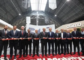 İnegöl’de mobilya fuarı başladı