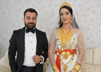 Aşiret düğününde geline 4 kilo altın, damada 10 milyon TL takıldı