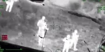 İzmir’de silah tacirlerine helikopter destekli operasyon