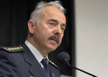 Çanakkale’de narkotik operasyonu: Gözaltındaki 5 şüphelinin emniyetteki işlemleri sürüyor