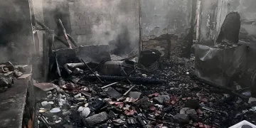 Jandarma şüpheli araçta silah ve uyuşturucu ele geçirdi: 5 gözaltı