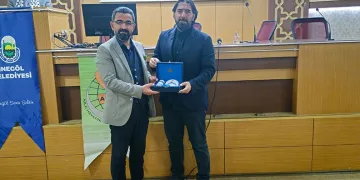 Aile okulu eğitimleri Abdülaziz Kıranşal semineriyle başladı
