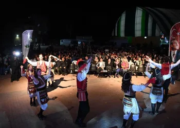 Uludağ’ın eteğinden türküler Osmangazi’de yükseldi