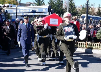 Erzurum şehidini gözyaşlarıyla uğurladı