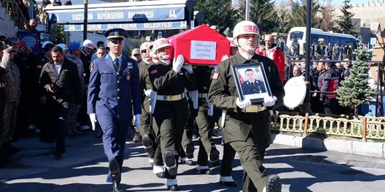 Erzurum şehidini gözyaşlarıyla uğurladı