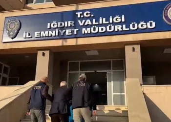 İstanbul’da sahte pasaport şebekesi çökertildi: 13 gözaltı