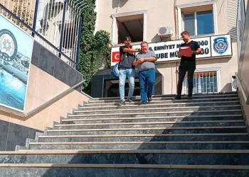 Fatih’te oteli mesken tutan firari hırsız yakayı ele verdi
