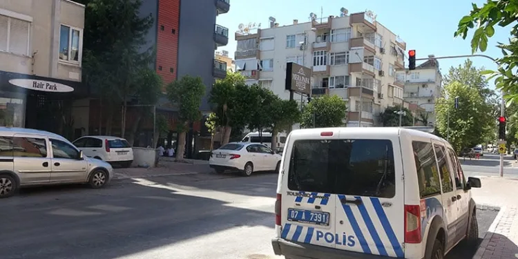 Ulaşılamayan gencin cansız bedeni hotel odasında bulundu