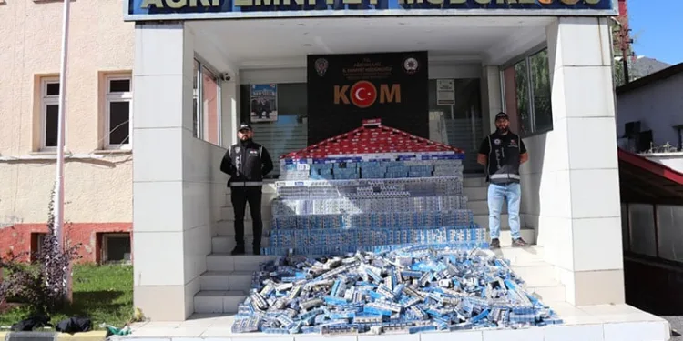 Evinin deposunda ürettiği alkolleri satan şüpheli yakalandı
