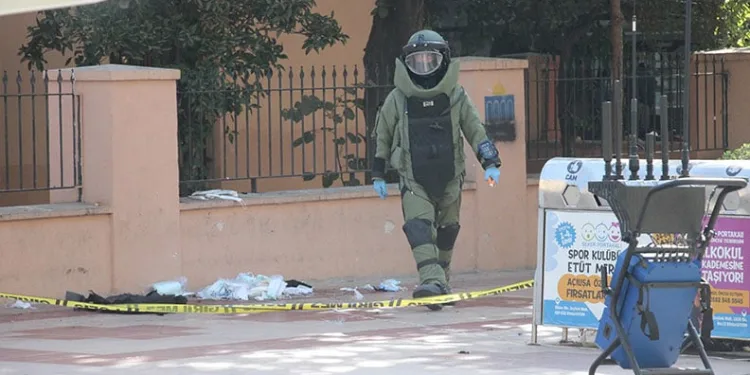 Şehrin merkezinde bomba alarmı