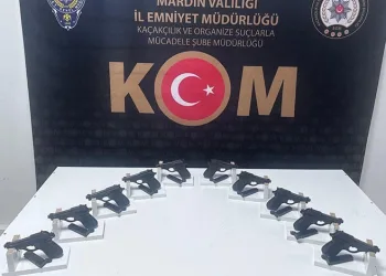 Samsun’da silah operasyonunda gözaltına alınan 4 kişi adliyeye sevk edildi