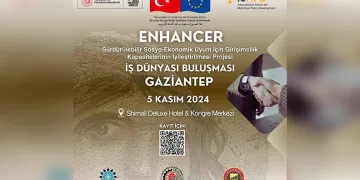 Kahvaltı için aldığı peynirden metal somun çıktı