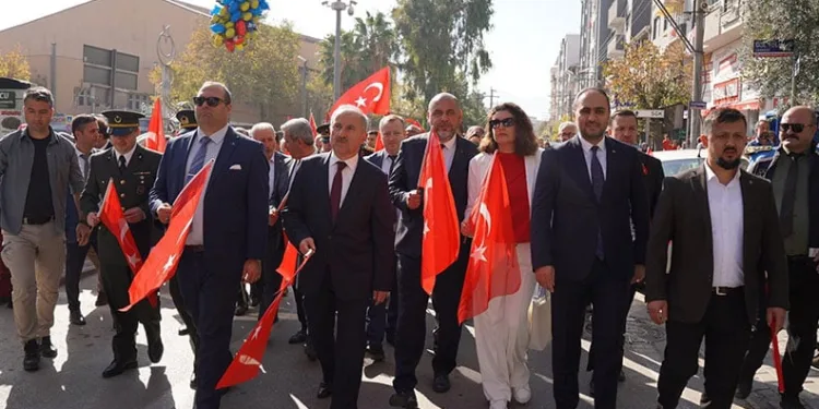 Orhangazi’de 29 Ekim coşkuyla kutlandı