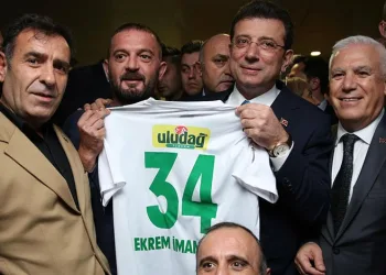İmamoğlu, Bursa’da STK’larla buluştu