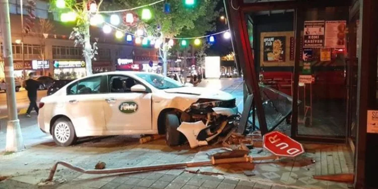 Kayseri’de yemek sonrası rahatsızlanan 105 asker tedavi altına alındı