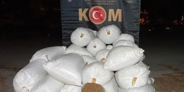 Borç sebebi ile dükkanı pompalı tüfekle bastı