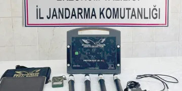 İspir’de korkutan yangın