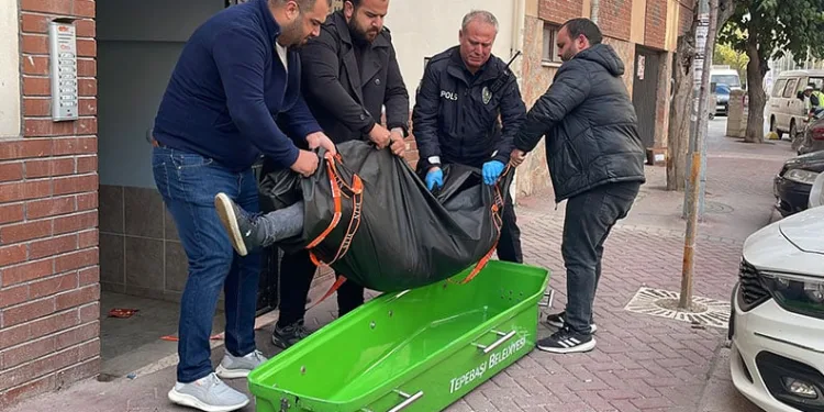 Cins köpekler jandarmayı geçemedi