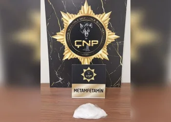 Aynı yerde peş peşe 3 zincirleme kaza: 3 yaralı