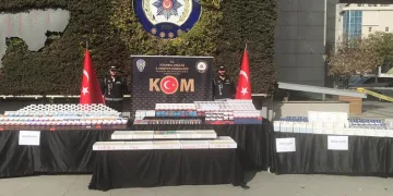 İstanbul’da 200 milyon liralık kaçak ilaç ele geçirildi: 5 gözaltı