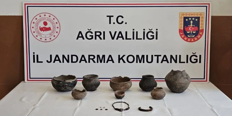 Mersin’de 14 ile 15 yıl arasında hapis cezası bulunan 3 şahıs yakalandı
