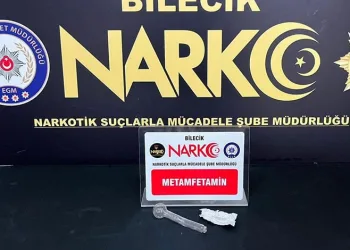 Kaçak silah satışı yapmaya hazırlanırken jandarmaya yakalandı