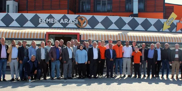 Muhtarlardan Köfteci Yusuf’a destek