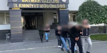 Edirne’de çiftlik yangını: Tavuklar ve arılar telef oldu