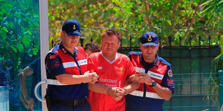 İstanbul’da 200 milyon liralık kaçak ilaç ele geçirildi: 5 gözaltı